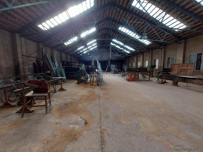 Foto 4f1bf63f-9f7a-4186-b619-1d4fa8dfcd24. Fabrikhalle in Guadassuar