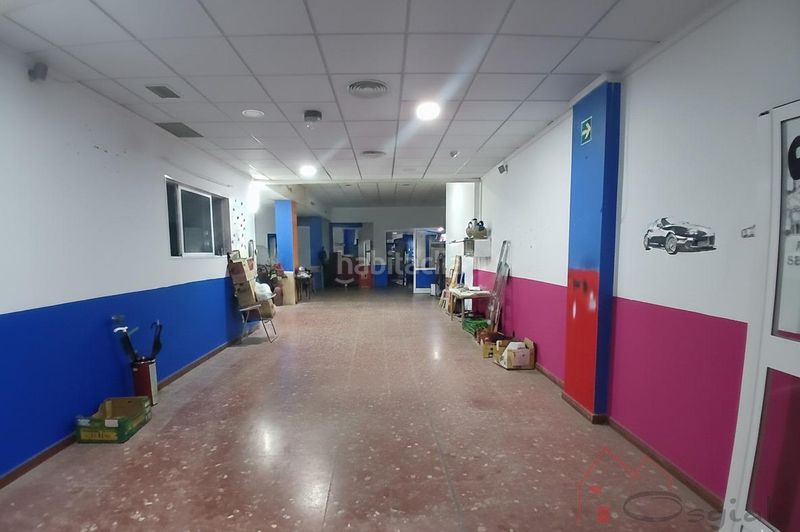 Foto 1f9dc0a4-0ede-4584-8b79-f91c35b3905f. Local comercial a Silla
