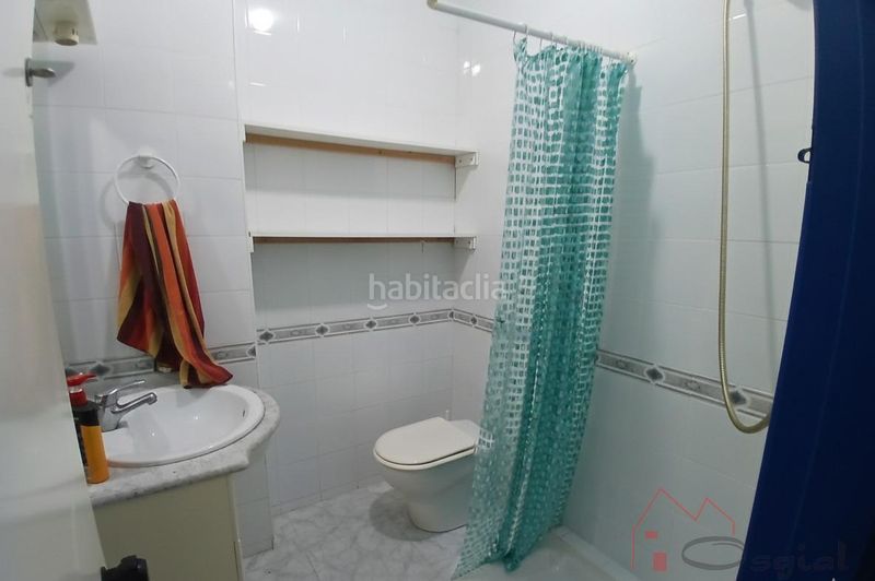 Foto d6238dd1-d355-4f67-a687-f21c7a1bd48e. Local comercial a Silla