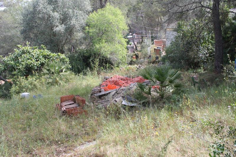 Foto f57f0ddb-98c1-432e-bff9-e07004db9e4b. Terreno residencial ¡construye tu hogar! en Canyelles