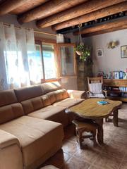 Casa a Carrer església 12. "casa rustica e idilica"