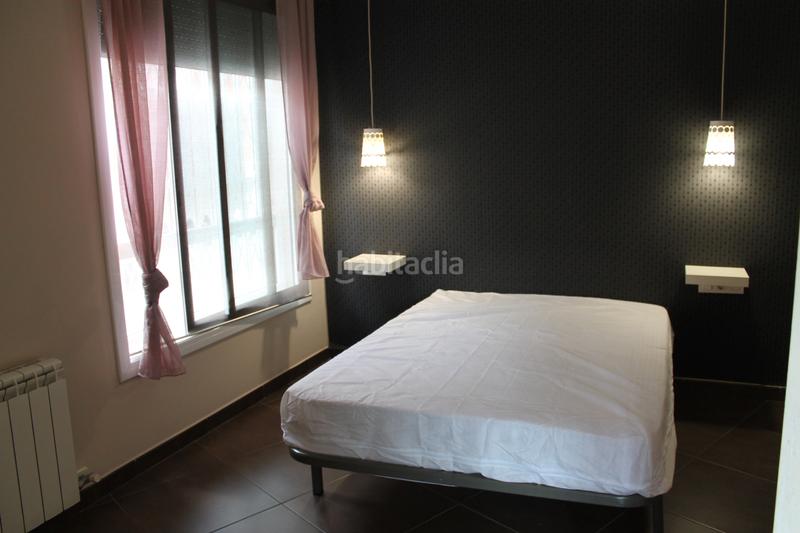 Foto a03456ec-5470-41a0-8224-37a25dd0c496. Piso en carrer de josep mestres 2 ¡ideal parejas o solter@s! en Cubelles