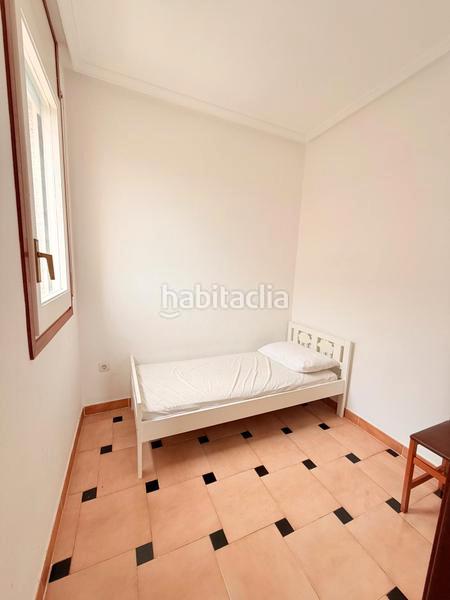 Foto 50ea58a9-c238-4dfe-aac7-fd012137b02c. Piso en carrer de lluís companys 9 ¡piso a dos minutos de la playa! en Segur de Calafell