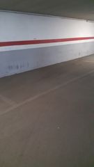 Posto auto in Rambla de la Pau 61