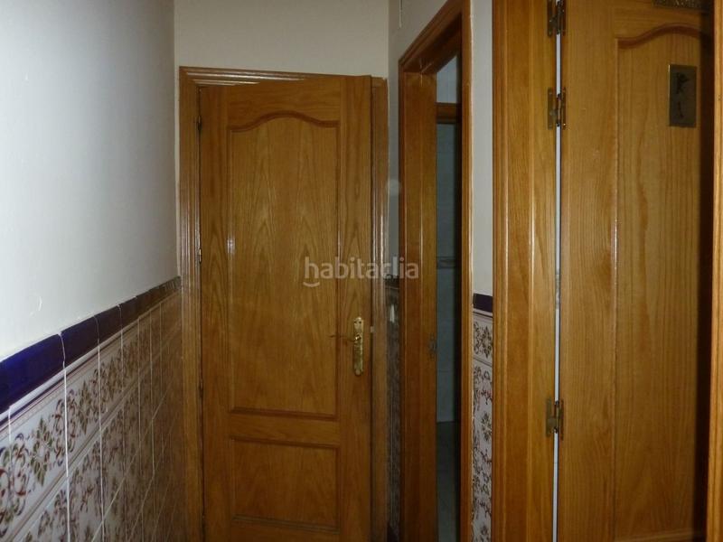 Foto 7092ad44-2c12-4a46-8a28-8a3a57826b2f. Locale commerciale in Centro Azuqueca de Henares