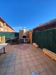 Maison jumelée à Alovera. Gestión guadalajara vende chalet en urbanización de alovera guad