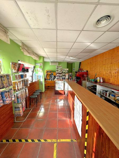 Foto a0437fd1-1f83-432b-b4b1-9d79dd4d002b. Lloguer local comercial a Bulevar-Plaza Castilla Azuqueca de Henares
