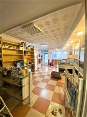 Local Comercial en Centro. En venta o alquiler gran local en azuqueca de henares en buena z