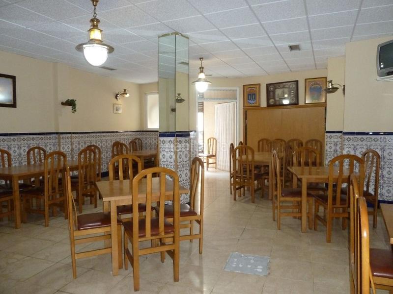 Foto aa12fd1b-5b00-4a20-b363-62cd00f62b1b. Lloguer local comercial a Centro Azuqueca de Henares