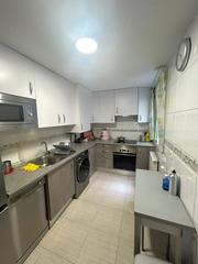 Maison à Bulevar-Plaza Castilla. Gestión guadalajara vende chalet adosado de 125 m2 en azuqueca d