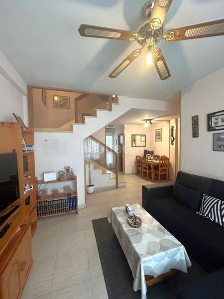Foto 524d3ee4-742c-47ad-bb5d-f921f5c3200c. Casa gestión guadalajara vende chalet adosado de 125 m2 en Azuqueca de Henares