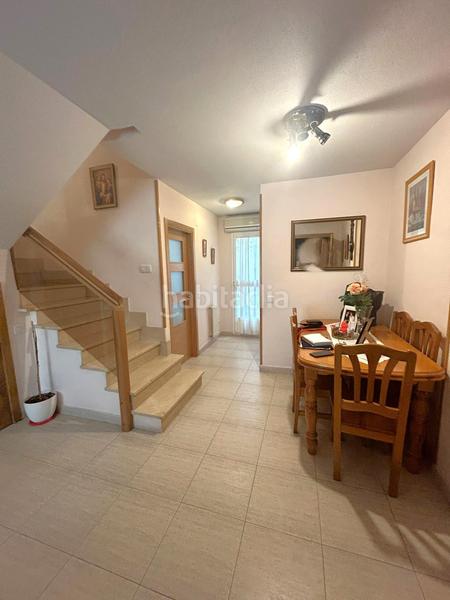 Foto 8a05c292-6211-4124-bf91-e5cf5d7d0d5a. Casa gestión guadalajara vende chalet adosado de 125 m2 en Azuqueca de Henares