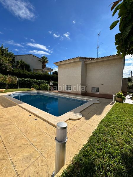 Foto 81c6c51b-ef85-4004-9199-d091ffd3a4cf. Casa amb calefacció aparcament piscina a Mas Mel Calafell