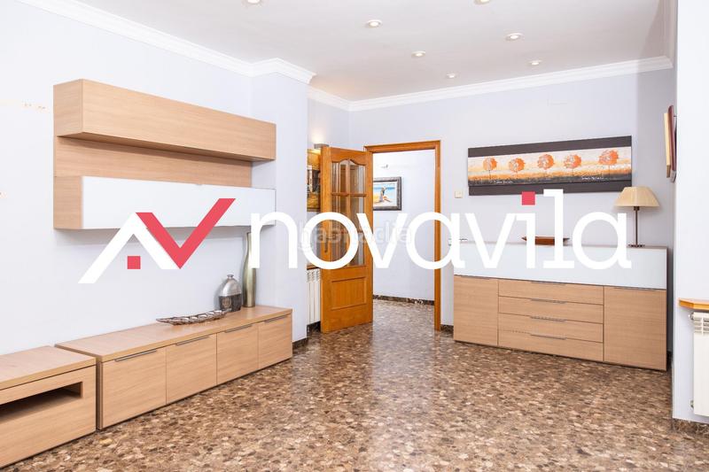 Foto 24bbd71a-62da-4c53-810e-17bd536fcb95. Flat with heating parking in Torrent Ballester Viladecans