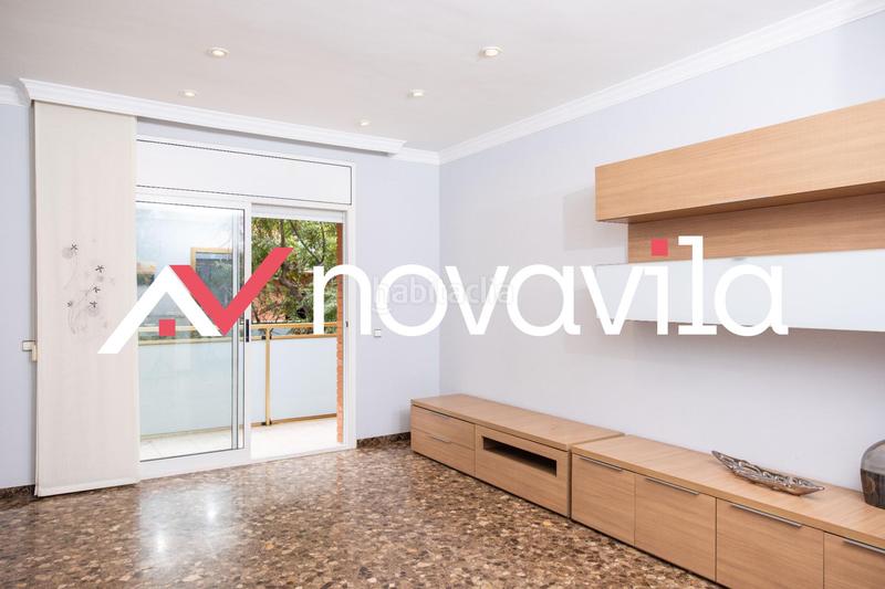 Foto a640e2d1-017a-4dc7-a3f3-963a26da5927. Flat with heating parking in Torrent Ballester Viladecans