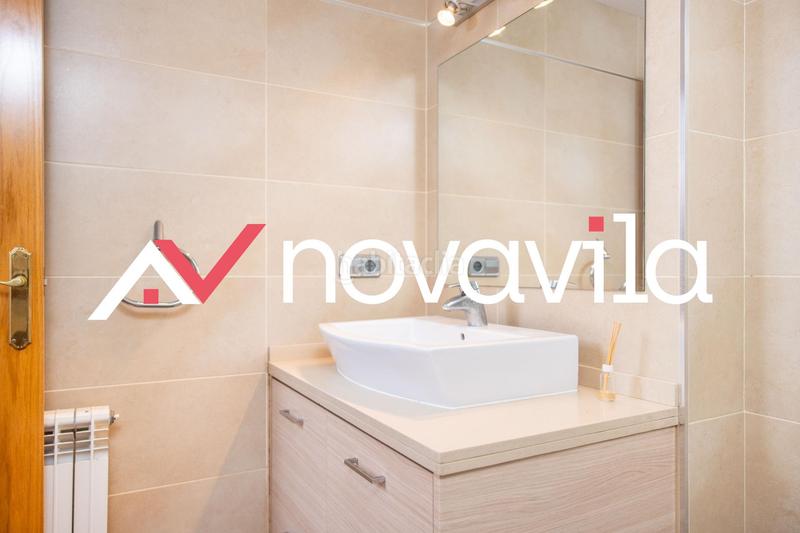 Foto e176d75e-a4c5-4cac-8915-0c674098ed08. Flat with heating parking in Torrent Ballester Viladecans