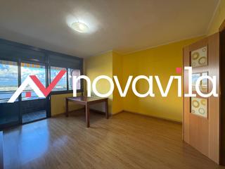 Pis a Centre. Piso reformado de 3 habitaciones con amplio balcón y vistas desp