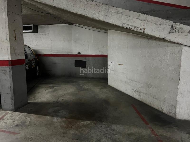 Foto 480cb97e-9655-423e-8d40-98bfd9b27b37. Aparcament cotxe a Centre Viladecans