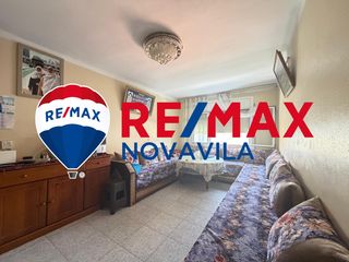 Flat  Catalunya. Amplio piso de 4 habitaciones en viladecans