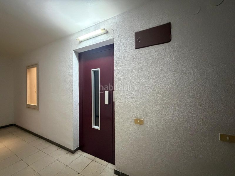 Foto a28c2b7a-6556-4e87-b28b-6fb552822182. Pis a Centre Viladecans
