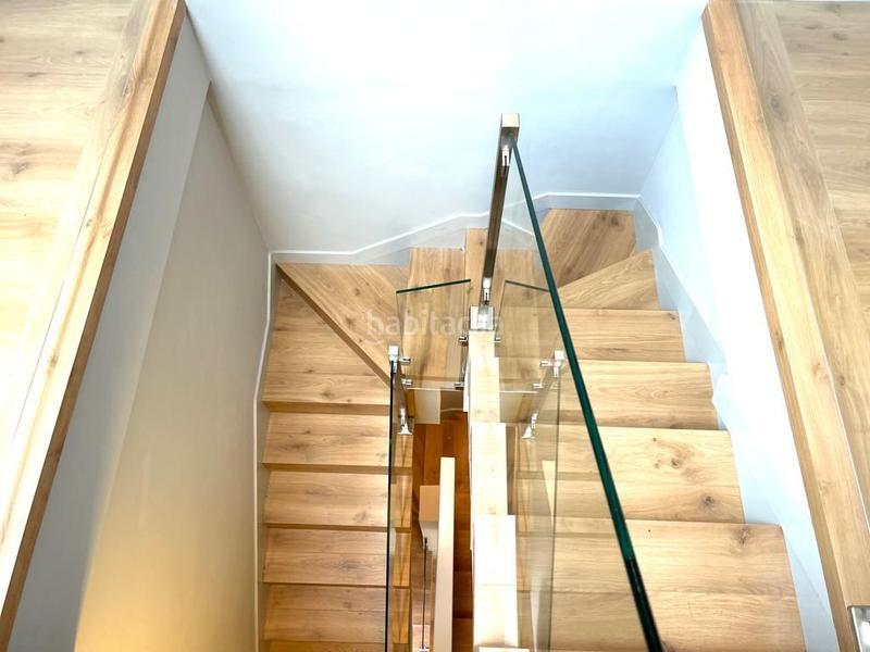 Foto 1b0ff0a1-7c58-4e14-9a60-bdbf6fcd277c. Rent semi detached house with heating parking pool in La Moraleja