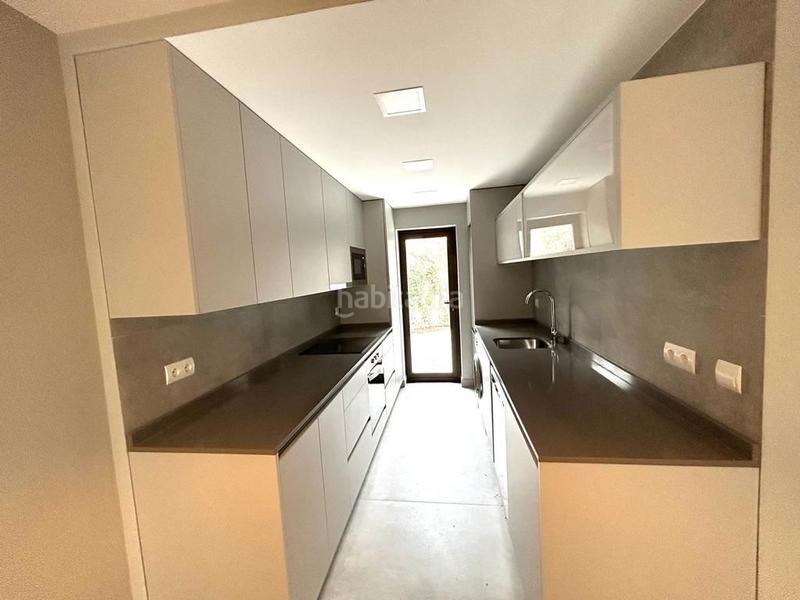 Foto f483cb8f-5a1e-4a00-9faf-64261a65efef. Rent semi detached house with heating parking pool in La Moraleja