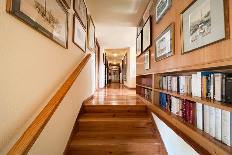 Foto 4ab411e7-9f79-46de-ba02-828626482072. Casa amb xemeneia aparcament piscina a Somosaguas Pozuelo de Alarcón