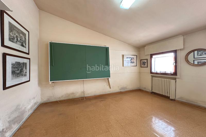 Foto 918e748a-dcaf-4945-b287-16ba2ee89b3e. Casa amb xemeneia aparcament piscina a Somosaguas Pozuelo de Alarcón