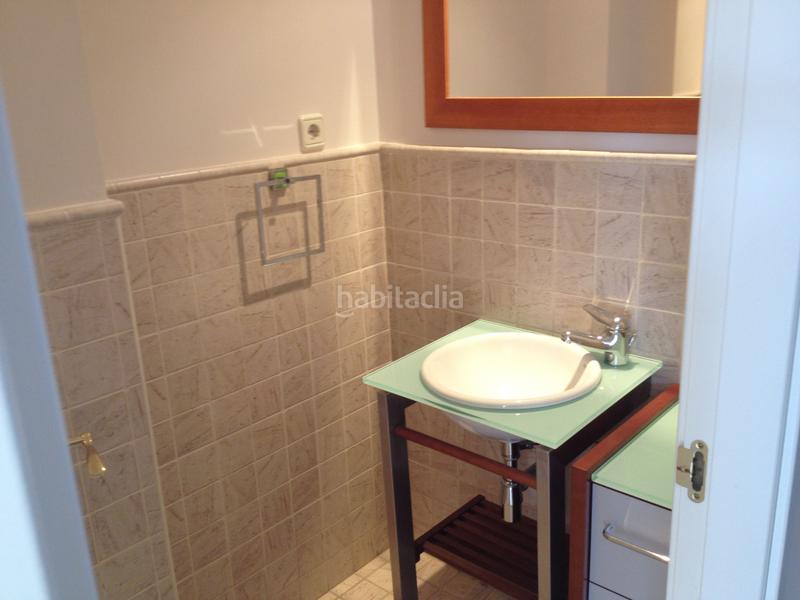 Foto 2d756404-a17c-4795-bb33-11c7a98e97bb. Rent semi detached house with parking pool in Viñas Viejas Boadilla del Monte