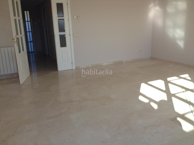Foto 46943edb-4a8f-4eeb-a37e-09bc1efdf0a7. Rent semi detached house with parking pool in Viñas Viejas Boadilla del Monte