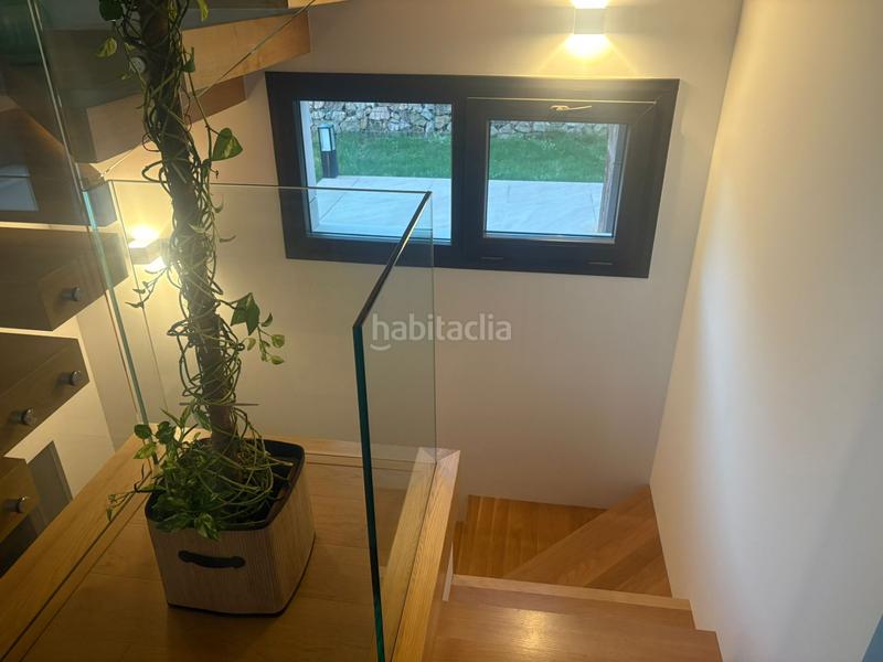 Foto eb0007ef-07c8-488c-bb44-be338dc46c0f. Chalet mit kamin heizung parking pool in Los Satélites-Roza Martín Majadahonda