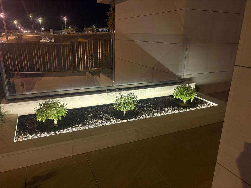 Foto b28efafe-bc0b-4806-b50a-aab785e56dc5. Chalet with fireplace heating parking pool in Los Satélites-Roza Martín Majadahonda