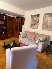 Location Appartement  Calle de san marcelo. Piso totalmente amueblado