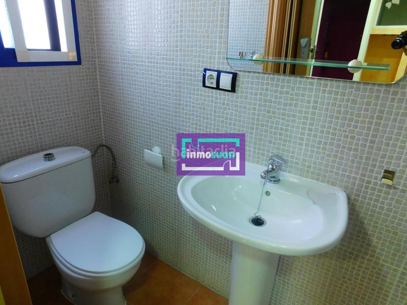 Foto fe3951c9-7cc2-44ad-837c-355c7c2ca969. Local comercial a Viso de San Juan (El)