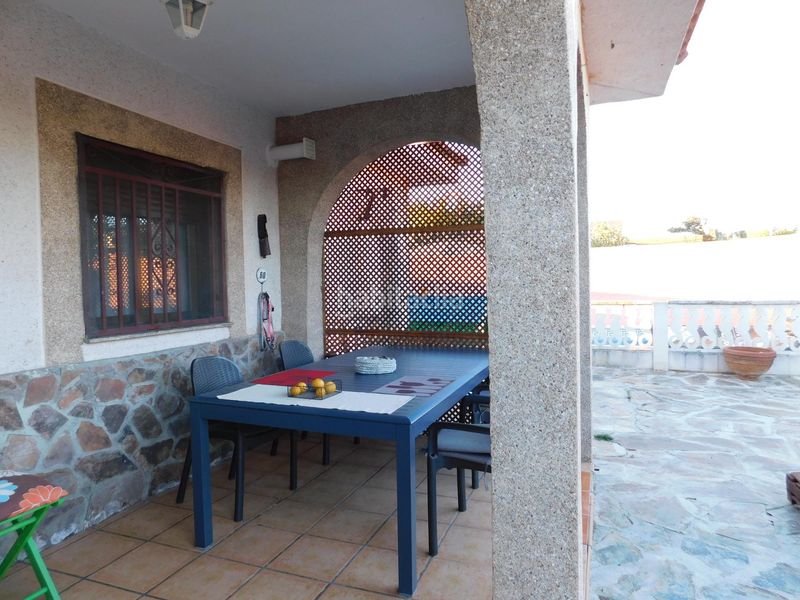 Foto c3534147-d8a1-4d4d-8fba-0b0ec04cfefb. Xalet amb calefacció aparcament piscina a Palomeque