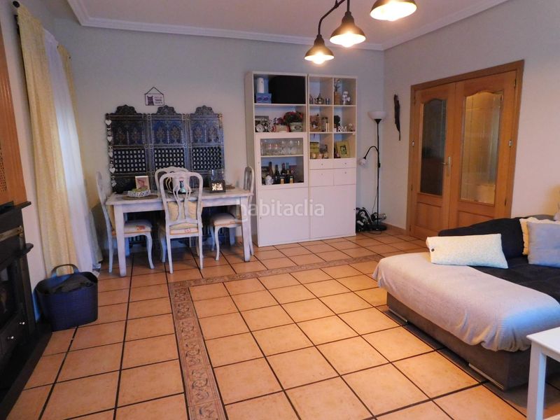 Foto f69be6ac-5be0-44b7-993d-b8a9564b5c3c. Xalet amb calefacció aparcament piscina a Palomeque
