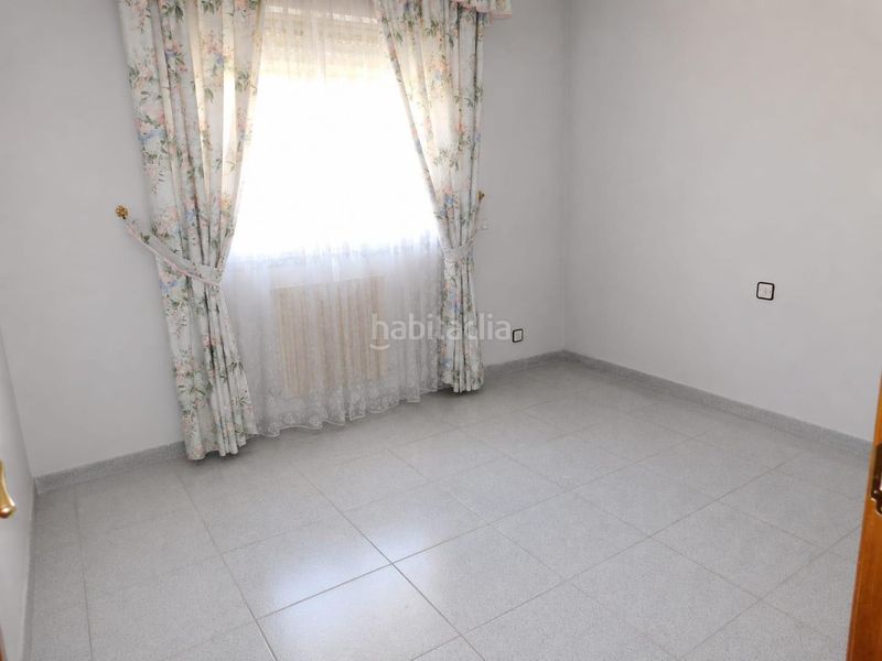 Foto 52a14125-a8ae-4e63-a579-f27601f606c7. Casa adossada amb calefacció aparcament a Parque Manuel de Vega-Carretera de Ugena Illescas