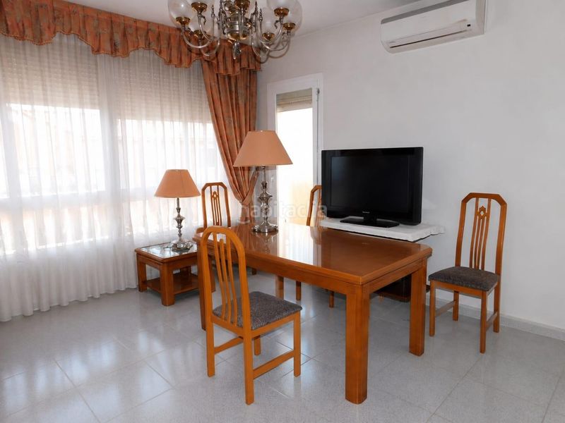 Foto a3132244-f491-4360-9109-3d51a10f2e82. Casa adossada amb calefacció aparcament a Parque Manuel de Vega-Carretera de Ugena Illescas