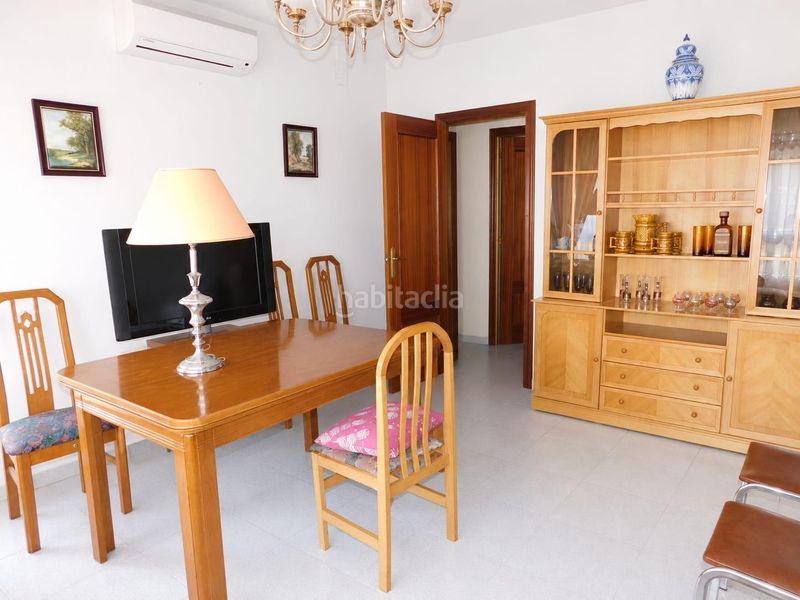 Foto cc89f92a-5cf5-44df-b627-083c5bd158c8. Casa adossada amb calefacció aparcament a Parque Manuel de Vega-Carretera de Ugena Illescas