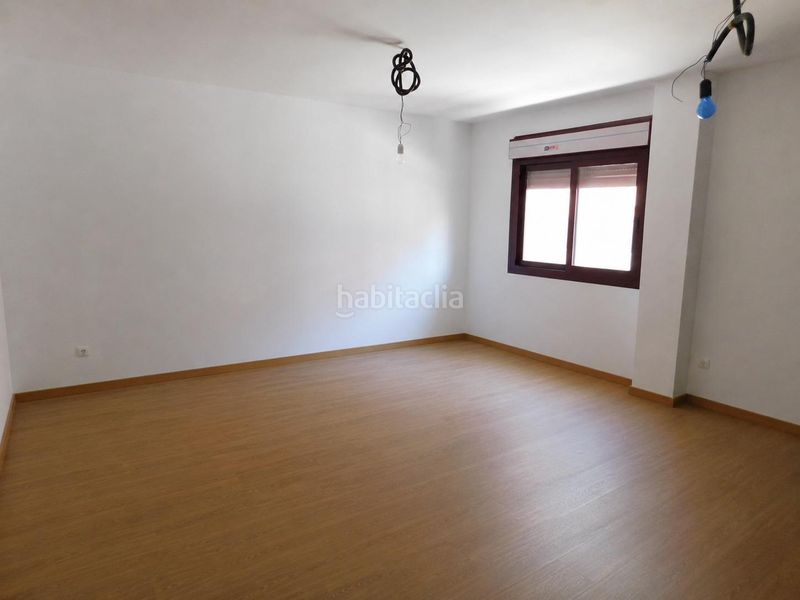 Foto 7bfc6f62-493f-463e-a705-0f8ae8623394. Planta baixa amb calefacció aparcament a Magán