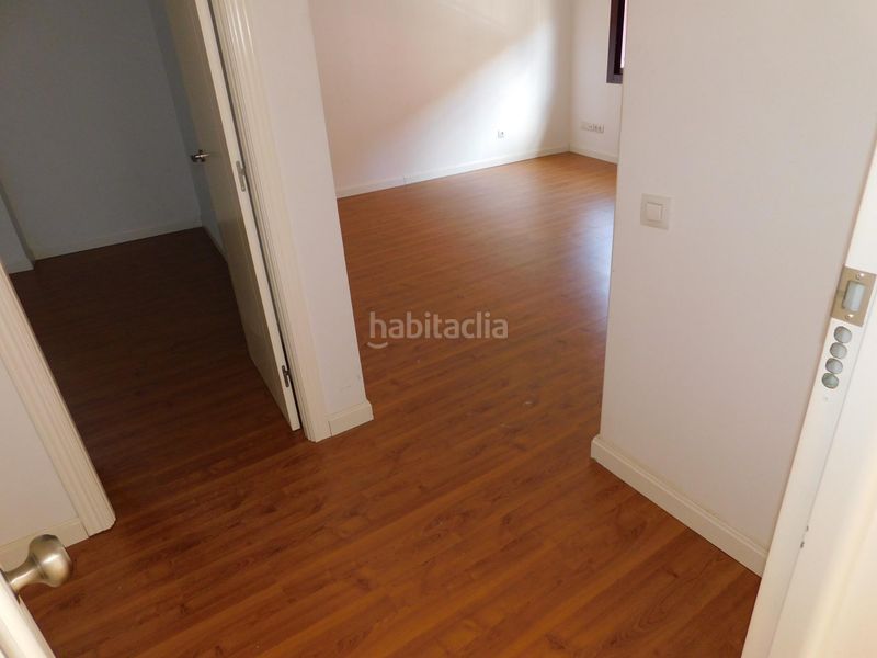 Foto 82b63a90-a8e8-4c60-9c39-c7fc31a63d3f. Planta baixa amb calefacció aparcament a Magán