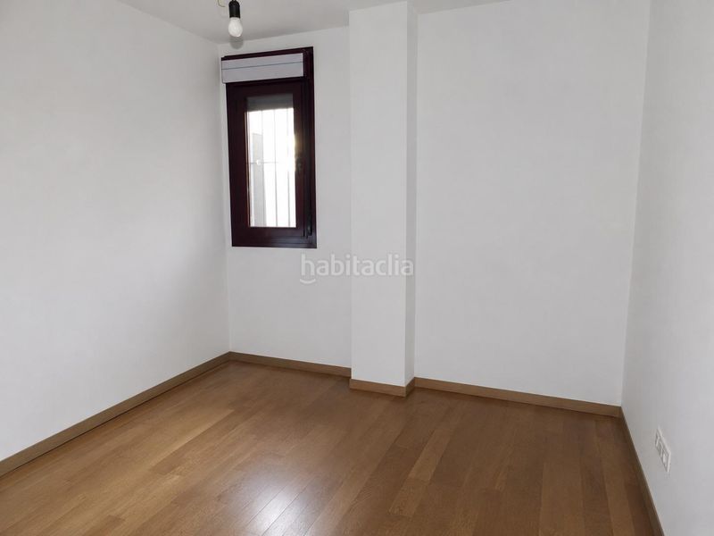 Foto aa705972-f3a7-4c19-ae18-867e79fc635e. Planta baixa amb calefacció aparcament a Magán