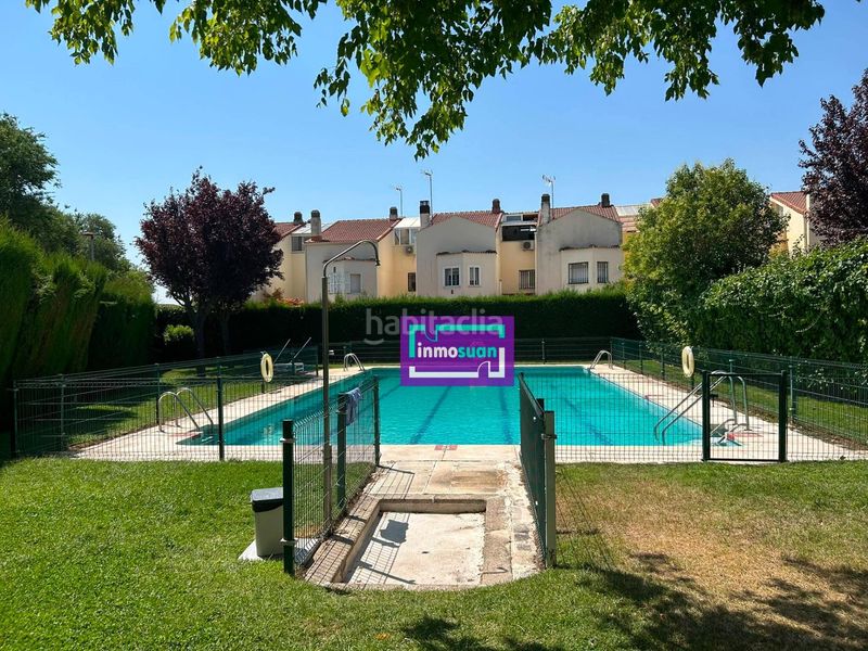Foto 7dad8b55-e684-42df-81bb-84e9b285357e. Casa adossada amb calefacció piscina a Parque Manuel de Vega-Carretera de Ugena Illescas