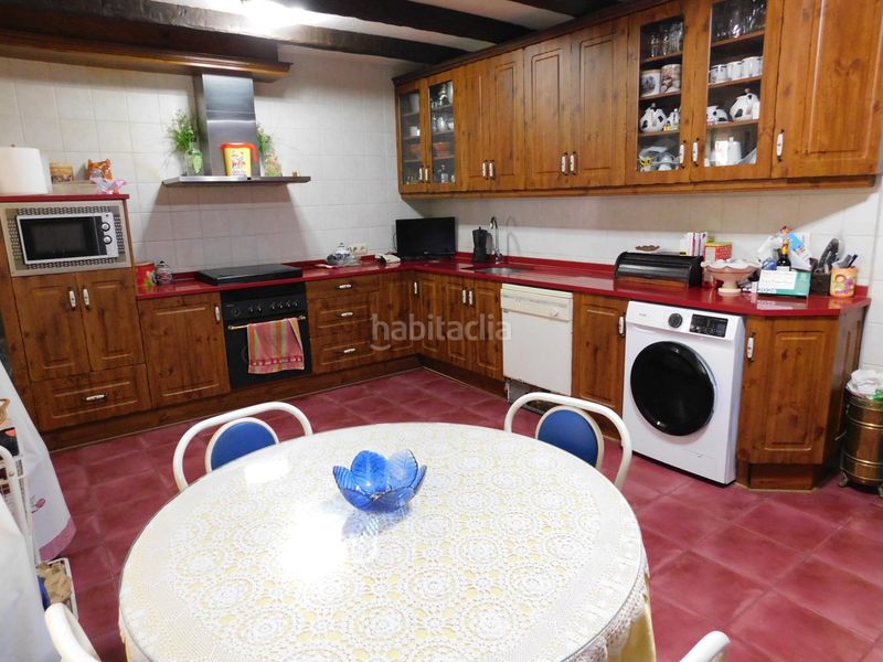 Foto d38a2389-0b54-4107-8b33-a1409bc17908. Casa adossada amb calefacció aparcament a Numancia de la Sagra