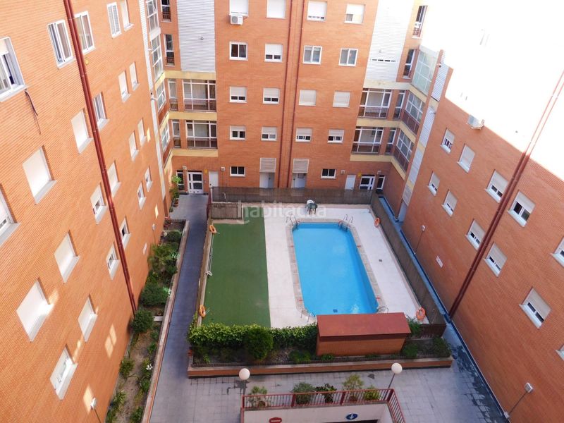 Foto 218d8470-8646-4e91-9392-bf132e914150. Pis amb calefacció aparcament piscina a Centro Parla