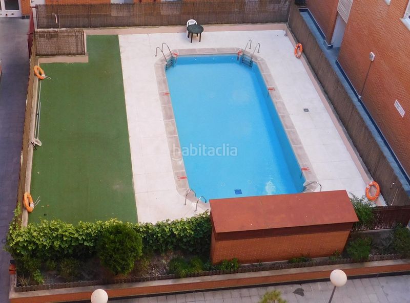 Foto 569ee6ba-9bf8-4a27-88bc-10076fb7c98e. Pis amb calefacció aparcament piscina a Centro Parla