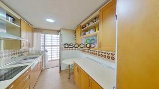 Etagenwohnung  Castilla. Piso en venta en avenida castilla