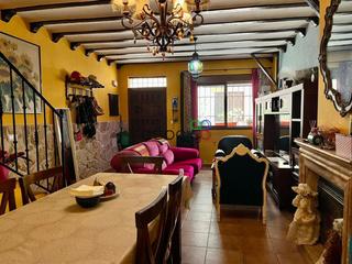 Maison  Del sol. Casa en venta en pastrana guadalajara