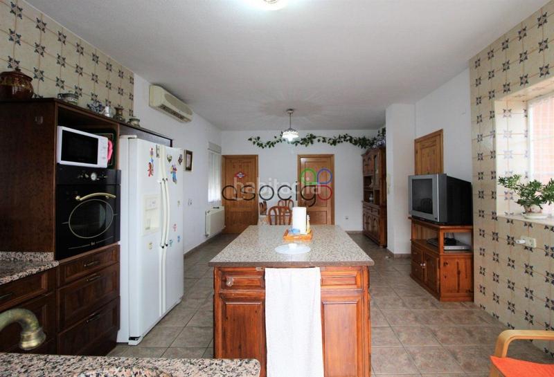 Foto 1e6a3b61-abc5-4055-b2a0-80449cbfadd6. Casa chalet independiente en venta en Cabanillas del Campo