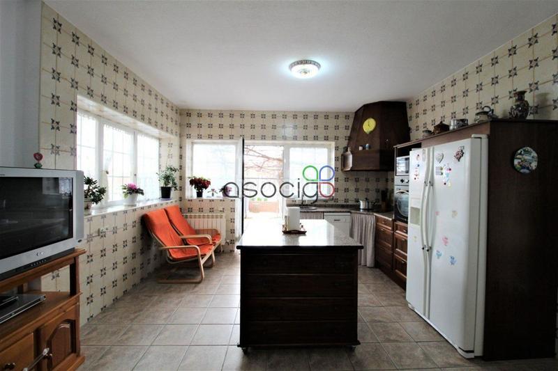 Foto 23de825f-a676-4c1a-af9c-5e3d0e3c234b. Casa chalet independiente en venta en Cabanillas del Campo